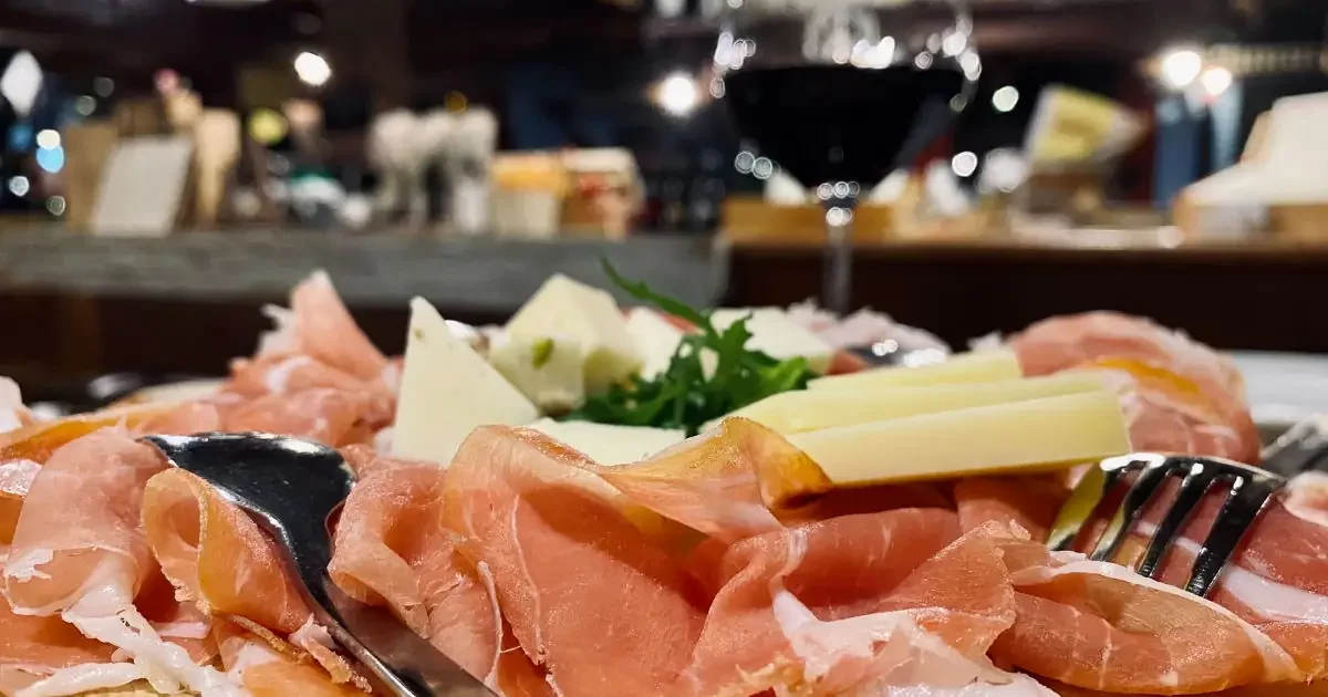 Que mettre sur une planche apéritive ?