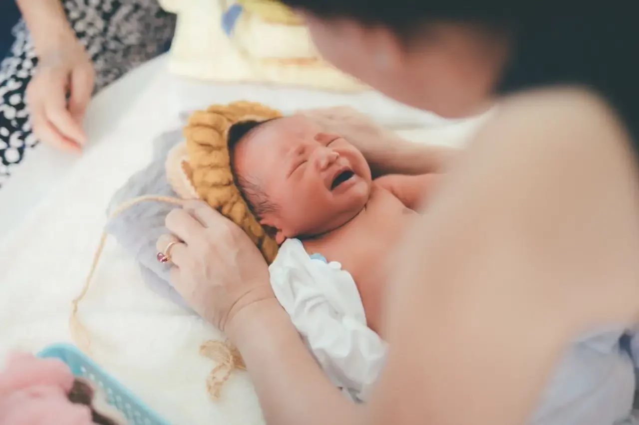 Combien de vêtements pour bébé est-il nécessaire d'avoir ?